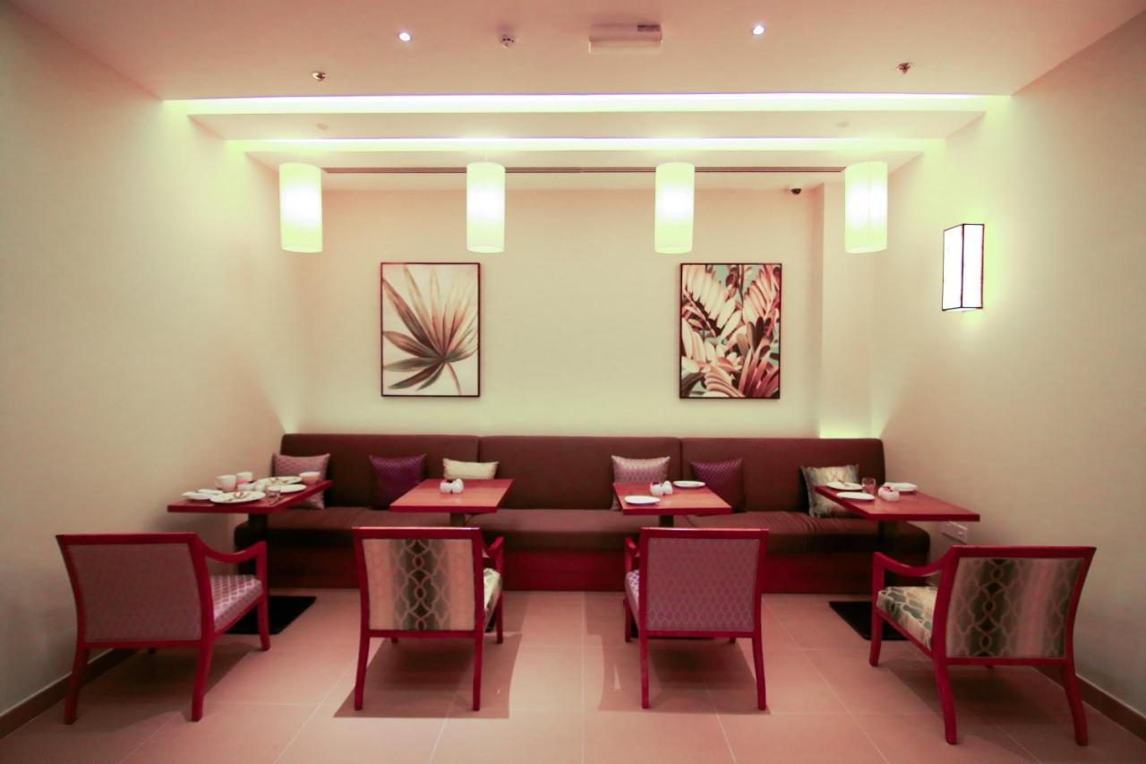 Centara Muscat Hotel Oman Εξωτερικό φωτογραφία