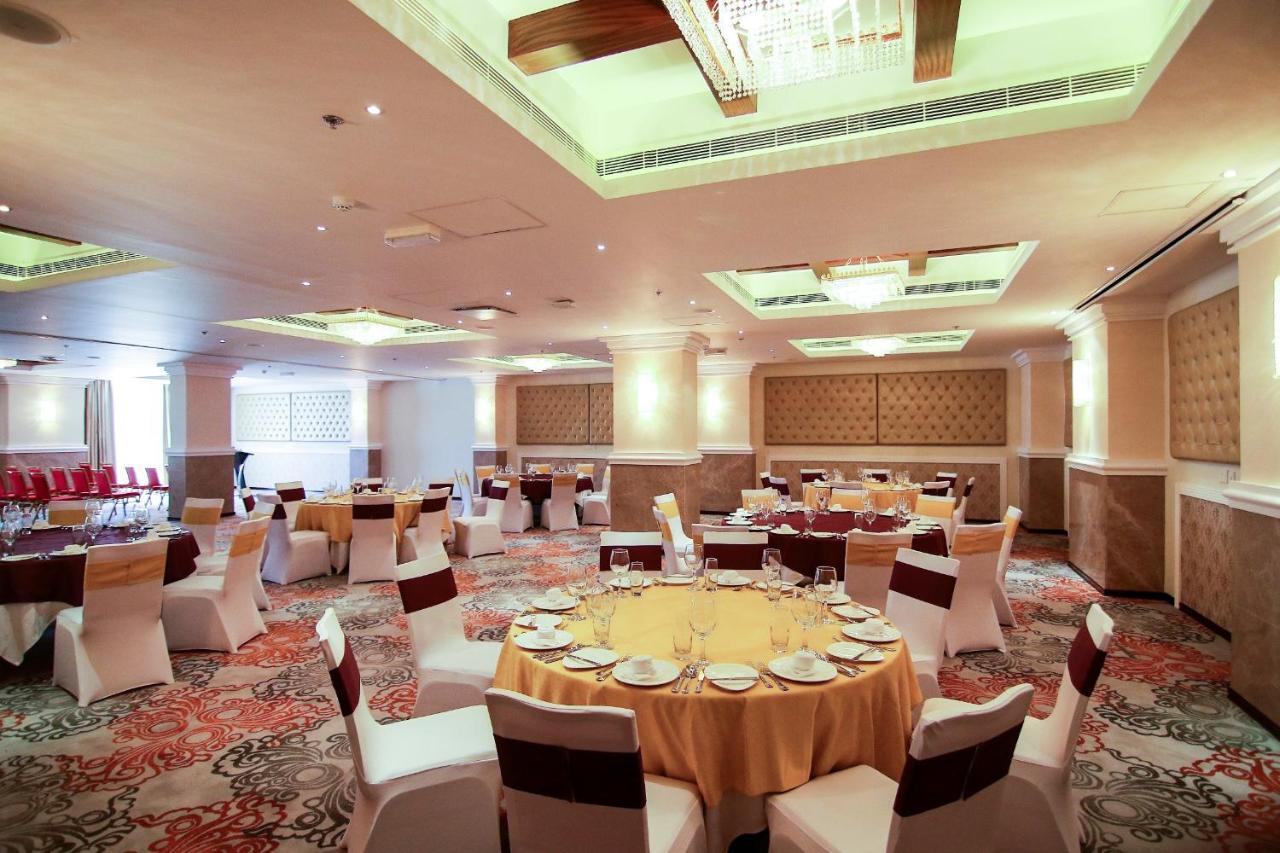Centara Muscat Hotel Oman Εξωτερικό φωτογραφία