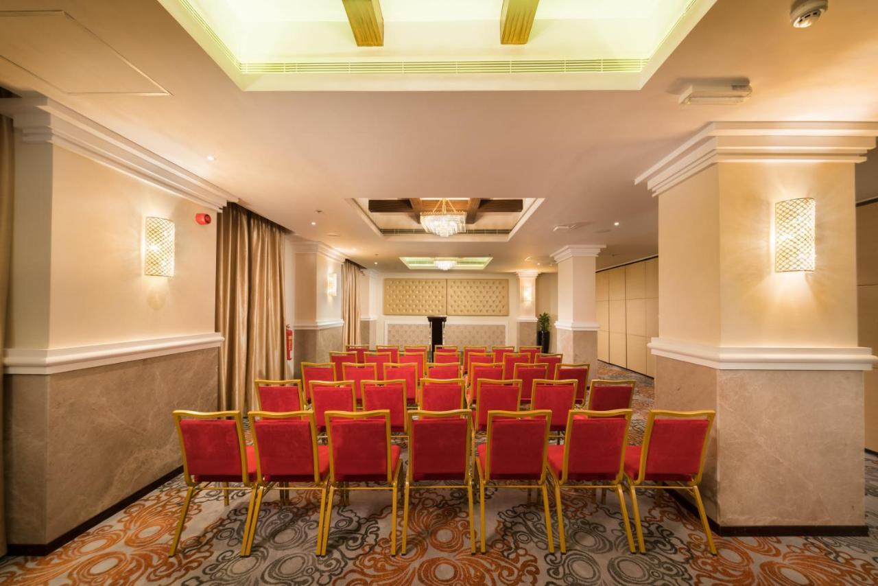 Centara Muscat Hotel Oman Εξωτερικό φωτογραφία